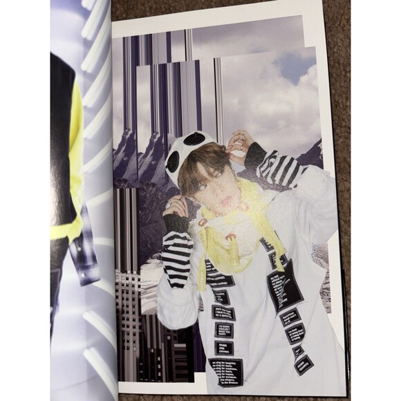 NCT 127 Superhuman Album Yuta Circle Card and Poster Kpop - Picture 5 of 9
